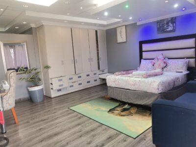 Green view guest house +27787025205/ +27794482147 in Delmas Eloff, springs , binoni, South Africa , Mpumalanga providing comfortable rooms for resting